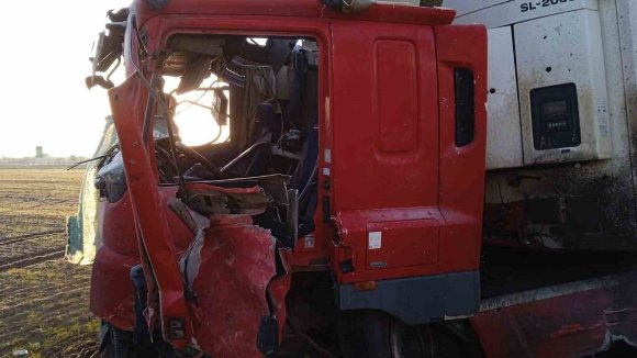 FÜZE SALDIRISINDA CAN VEREN GENÇ TIR ŞOFÖRÜNÜN ANNESİ: "İSRAİL VE AMERİKA KAHROLSUNLAR, KENDİ ATEŞLERİNDE YANSINLAR"