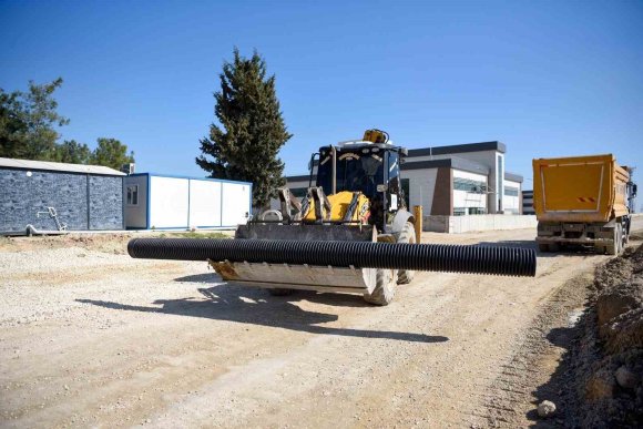 MESKİ’DEN MEZİTLİ DEVLET HASTANESİ’NE GÜÇLÜ ALTYAPI YATIRIMI