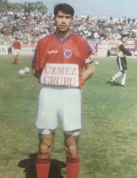 ESKİ FUTBOLCU HAKAN TURGUT HAYATINI KAYBETTİ