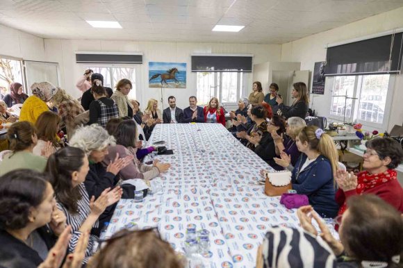 MEZİTLİ’DE KADIN EMEĞİ ATÖLYELERDE HAYAT BULUYOR