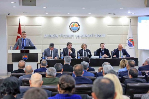 ÇAKIR: "YENİ TEDARİK ZİNCİRİNİN MERKEZİ MERSİN OLMALI"
