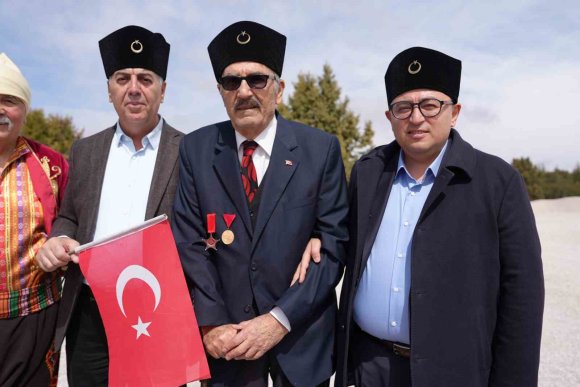 TOROSLARIN ZİRVESİNDE 106 YIL SONRA MİLLİ MÜCADELE RUHUYLA YÜRÜDÜLER