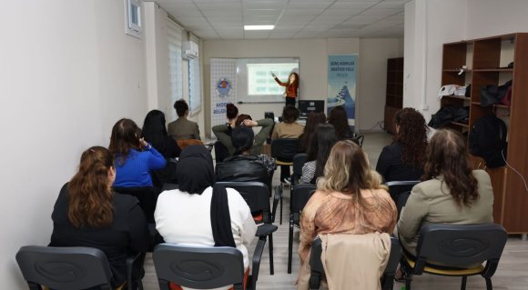 GENÇ KADINLARIN İSTİHDAM YOLCULUĞU BAŞLADI