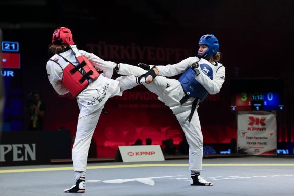13. ULUSLARARASI TÜRKİYE AÇIK TAEKWONDO TURNUVASI’NDA 7. GÜN GERİDE KALDI