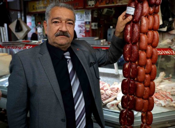 UZMANINDAN VATANDAŞA ’UCUZ SUCUK’ UYARISI