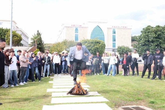 ALKÜ’DE NEVRUZ KUTLANDI