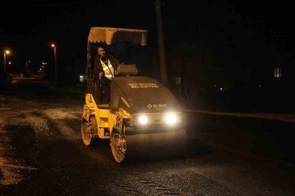 ANTAKYA’DA YOL BAKIM VE ONARIM ÇALIŞMALARI SÜRÜYOR