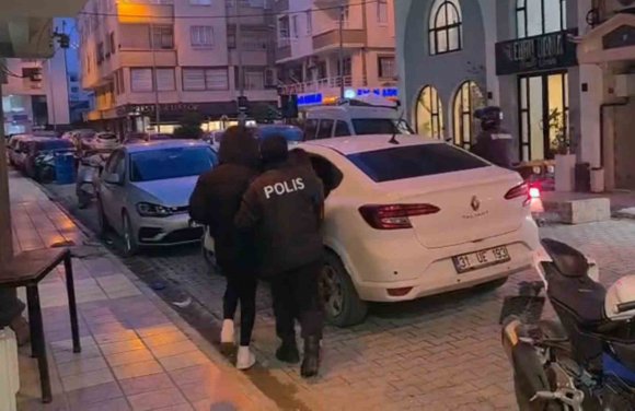 İSKENDERUN’DA FUHUŞ OPERASYONU: 4 GÖZALTI