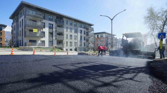 KAHRAMANMARAŞ’TA ASFALT ÇALIŞMALARI