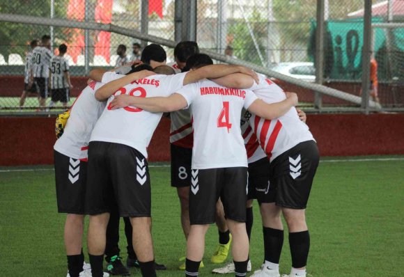 AOSB FUTBOL TURNUVASI’NDA İLK HAFTA TAMAMLANDI