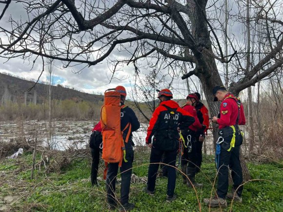 KAHRAMANMARAŞ’TA KAYIP OLARAK ARANAN YAŞLI ADAM ÖLÜ BULUNDU
