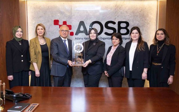 AOSB’DE KADIN SANAYİCİLERLE YENİ DÖNEM İSTİŞARESİ