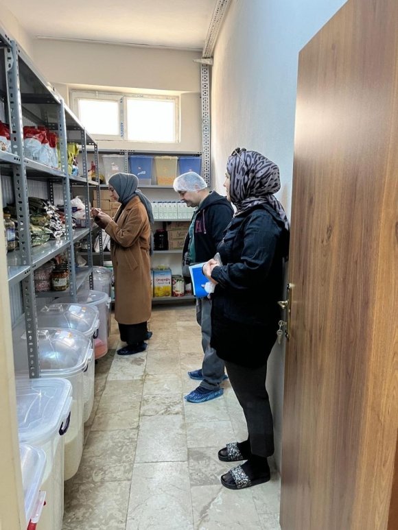 KORKUTELİ’NDE OKUL KANTİN VE YEMEKHANELERİNE SIKI DENETİM