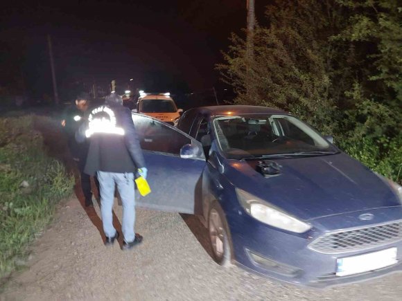 TELEFON ALIŞVERİŞİNDEN KALAN 24 BİN TL ALACAKLARINI ALMAYA GİDEN KARDEŞLER MERMİLERİN HEDEFİ OLDU