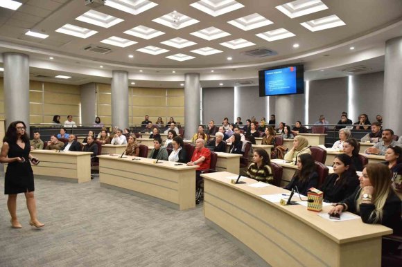 KEPEZ’DE KOLON KANSERİNE KARŞI BİLİNÇLENDİRME EĞİTİMİ