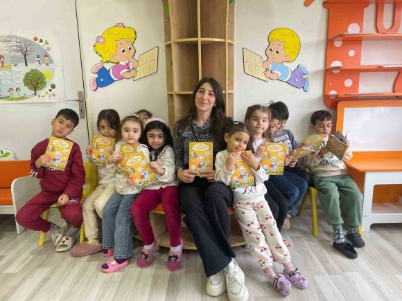 MİNİK KALPLERDEN KÜTÜPHANELER HAFTASI’NA ÖRNEK PROJE