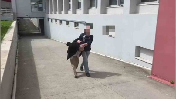 ARACINDA 825 KİLO BONZAİ YAPILACAK HAM MADDE YAKALATTI: "BANA AİT DEĞİL"