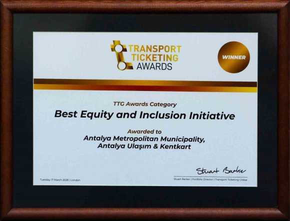 ANTALYAKART LONDRA’DAN BİRİNCİLİKLE DÖNDÜ: "MOBİL ENGELLİ BİLDİRİMİ" ÖDÜL KAZANDIRDI