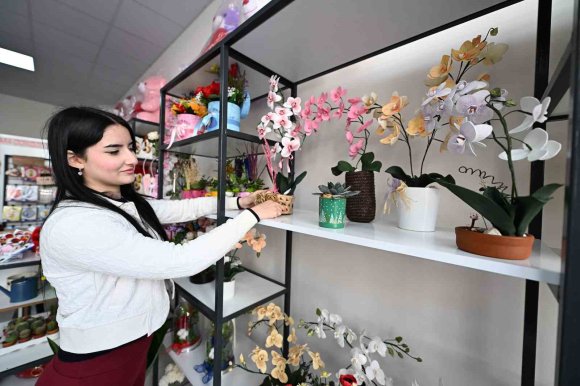 MERCEK KURSLARIYLA HAYALLER GERÇEĞE DÖNÜŞÜYOR