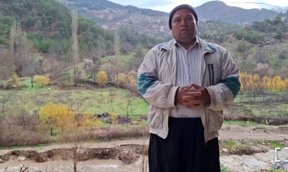 DEPREMDE KURUYAN SU KAYNAĞI 3 YIL SONRA YENİDEN AKMAYA BAŞLADI