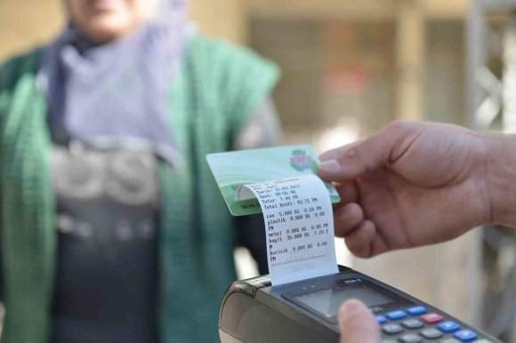 ÇEVRECİ KOMŞU KART 10 YAŞINDA