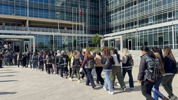 NARKOTİK POLİSİNDEN ’CONO’LARA OPERASYON: 55 GÖZALTI