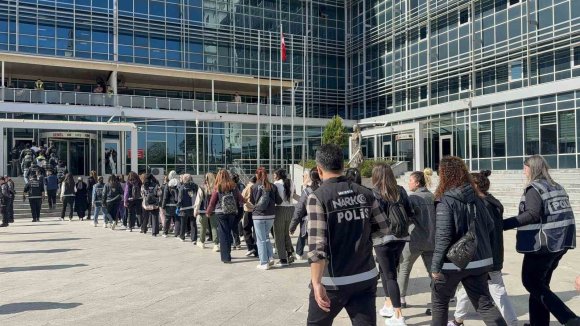 NARKOTİK POLİSİNDEN ’CONO’LARA OPERASYON: 55 GÖZALTI