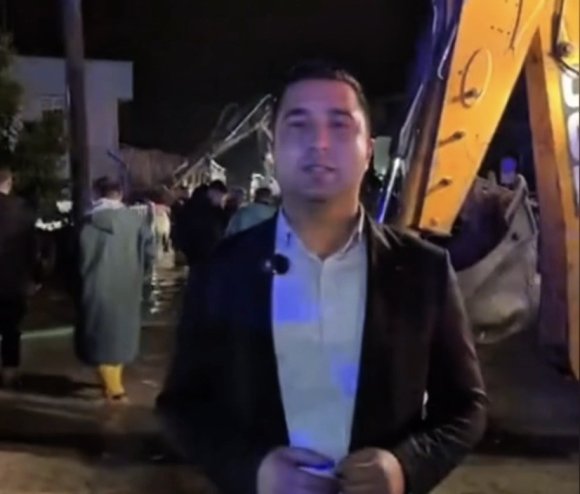 SELE KAPILAN ARAÇTAKİ 2 KİŞİ HAYATINI KAYBETTİ, ÇEVRE İLLERDEN DESTEK EKİPLERİ SEVK EDİLDİ