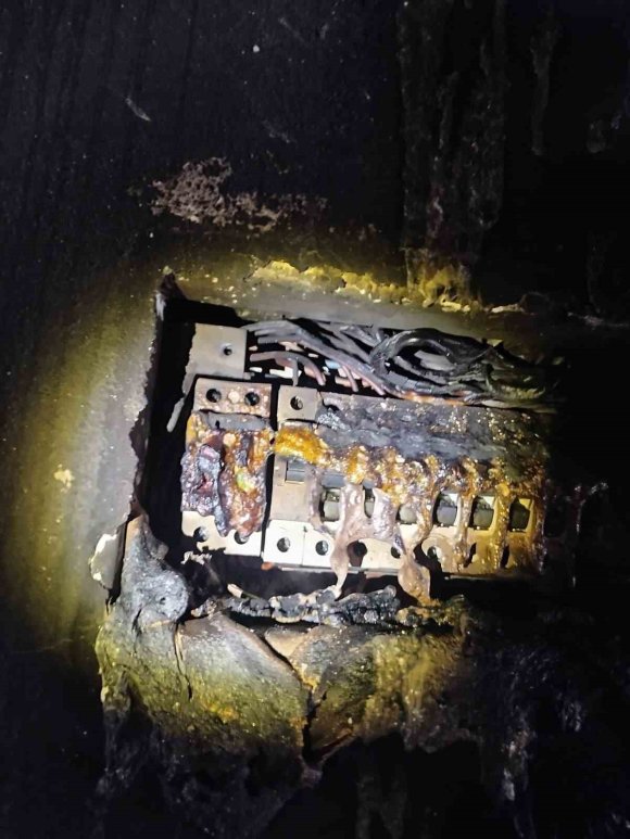 KAHRAMANMARAŞ’TA İKAMET YANGINI