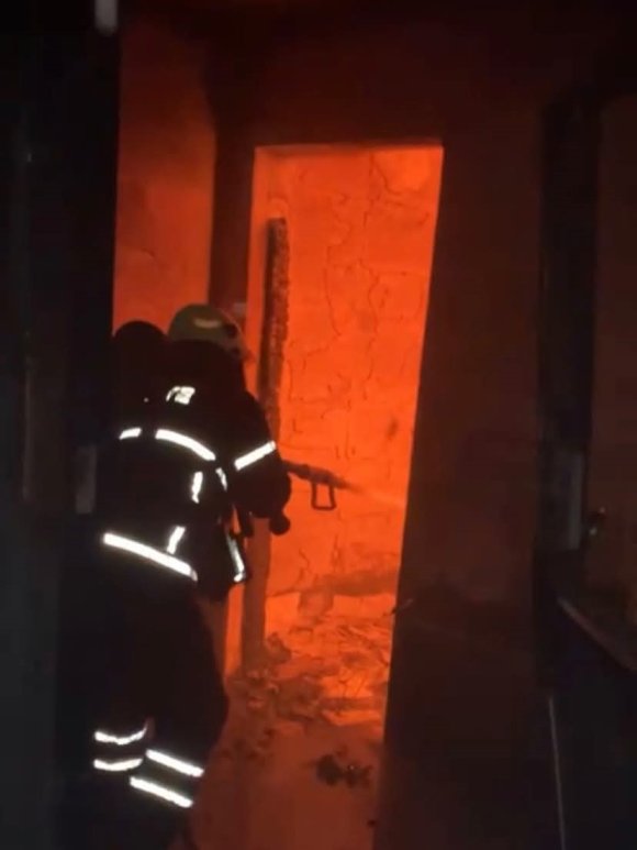 REYHANLI’DA EV YANGINI