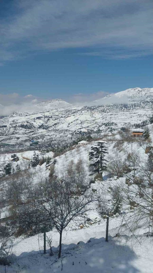 KAHRAMANMARAŞ’IN YÜKSEK KESİMLERİNDE KAR ETKİLİ OLDU