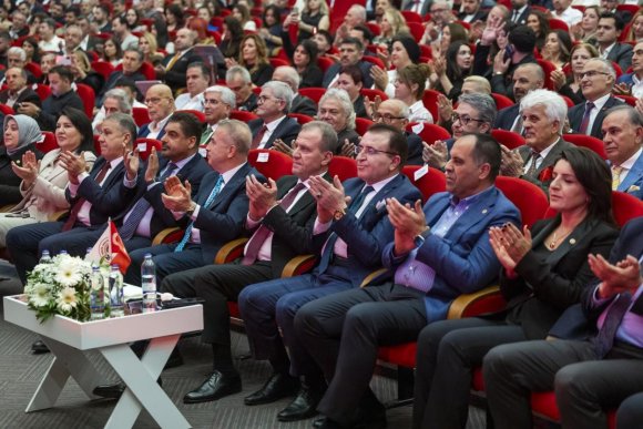 BAŞKAN SEÇER: "MERSİN’İ DAHA ÜST NOKTALARA TAŞIMAK İSTİYORUZ"