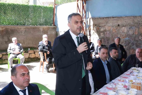 BAŞKAN TOPTAŞ: "MUHTARLARIMIZDAN GELEN HER TALEP, BİZİM İÇİN BİR GÖREVDİR"