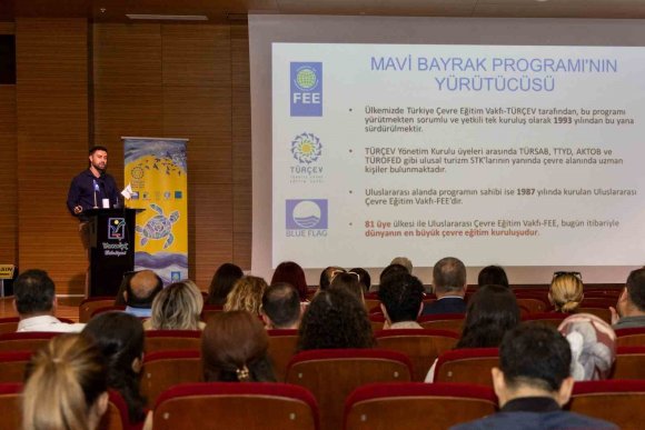 MANAVGAT’TA TURİZM SEZONU ÖNCESİ MAVİ BAYRAK BİLGİLENDİRME TOPLANTISI