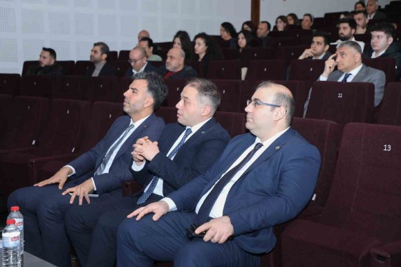 AOSB’DE İHRACATIN YOL HARİTASI ÇİZİLDİ