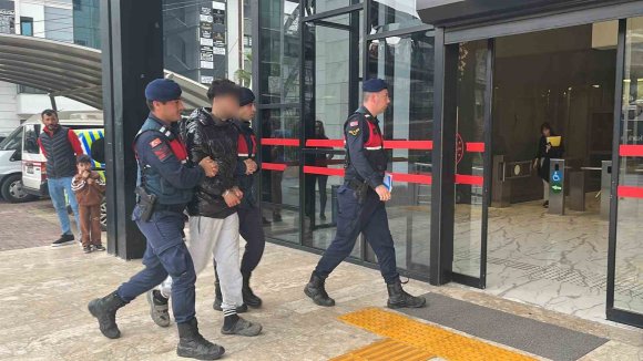 ALANYA’DA TEHDİT PAYLAŞIMI YAPAN ŞÜPHELİ TUTUKLANDI