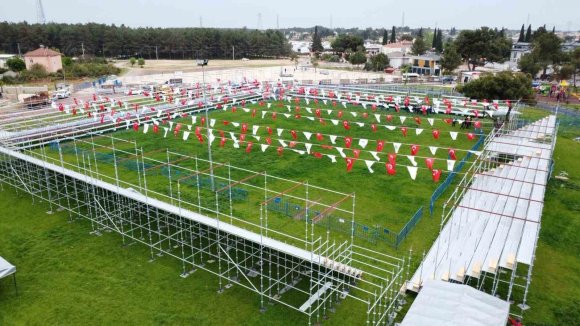 KEPEZ’DE 12 YIL ARADAN SONRA ER MEYDANI KURULUYOR: KIRKPINAR’IN BAŞPEHLİVANLARI DUALI ÇAYIRDA BULUŞUYOR