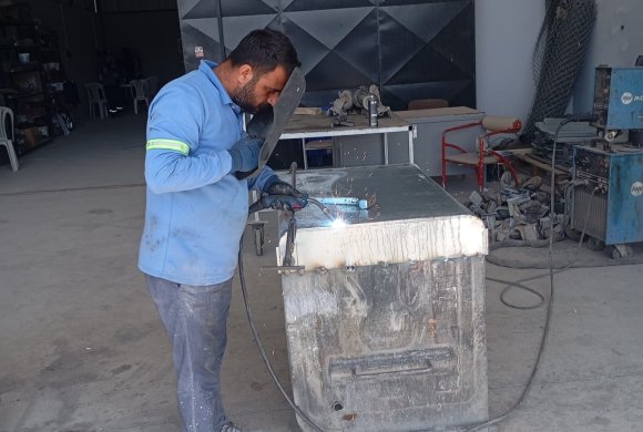 AKDENİZ BELEDİYESİ ÜRETİYOR, ONARIYOR, TASARRUF SAĞLIYOR