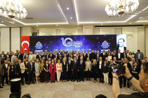 AKDENİZ BELEDİYECİLİK PROJE YARIŞMASI’NDA ANTALYA BÜYÜKŞEHİR BELEDİYESİNE İKİ ÖDÜL