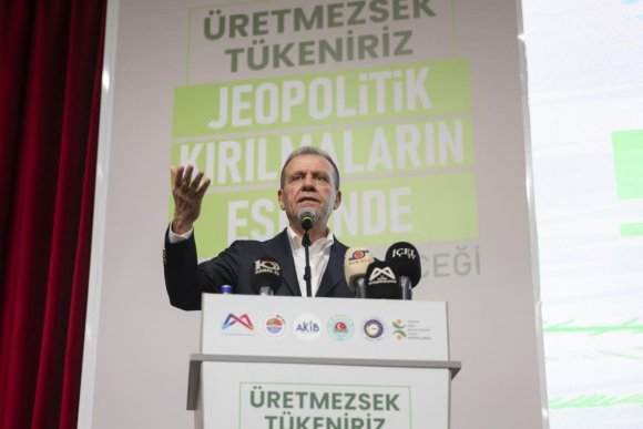 MERSİN’DE TARIMIN GELECEĞİ JEOPOLİTİK GELİŞMELER IŞIĞINDA ELE ALINDI