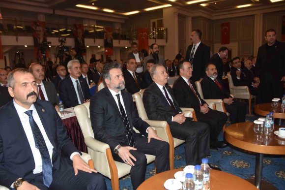 MHP’Lİ BELEDİYELER MANAVGAT’TA TOPLANDI