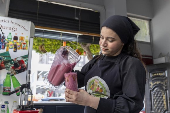 MERCEK KURSLARIYLA AİLE İŞLETMESİ YENİDEN DOĞDU