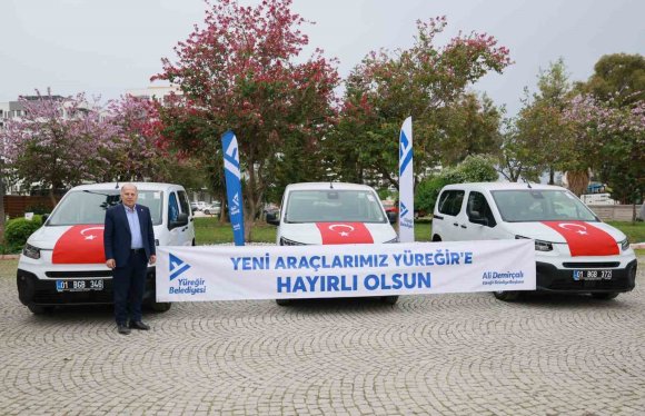 YÜREĞİR BELEDİYESİ, FİLOSUNA 3 YENİ ARAÇ EKLEDİ