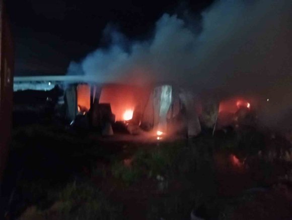 KONTEYNER YANGININDA 1 KİŞİ ÖLDÜ