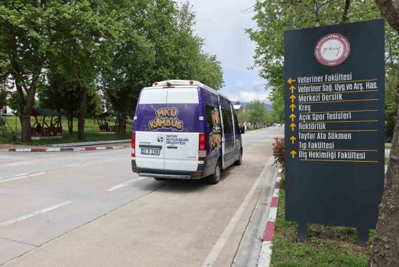 HATAY BÜYÜKŞEHİR BELEDİYESİ, ÖĞRENCİLERİN ULAŞIMINI KOLAYLAŞTIRACAK KAMBÜS’Ü HİZMETE ALDI