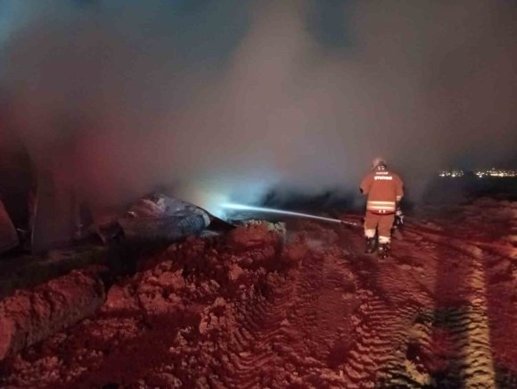 KONTEYNER YANGININDA 1 KİŞİ ÖLDÜ