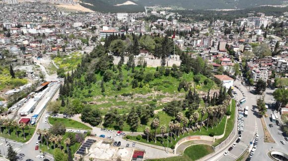 KAHRAMANMARAŞ KALESİ’NDE RESTORASYON ÇALIŞMALARI SÜRÜYOR