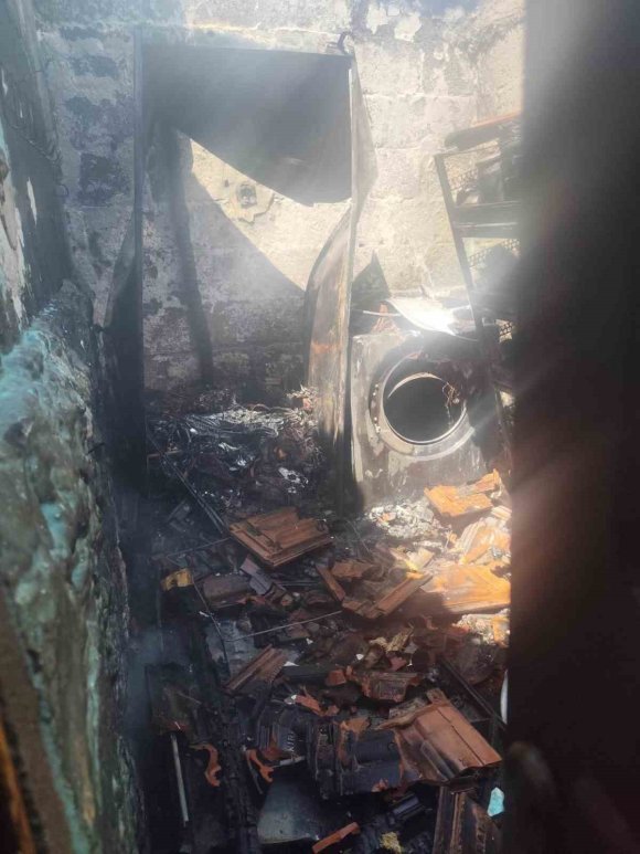 KUMLU’DA MÜSTAKİL EV YANGINI