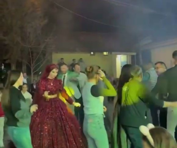 DÜĞÜN GÜNÜ HAYATINI KAYBEDEN ÇİFTİN BİR GÜN ÖNCEKİ KINA GECESİNDEN GÖRÜNTÜLERİ ORTAYA ÇIKTI