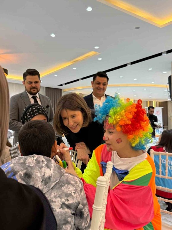 KEPME: "ÇOCUKLARIMIZLA GÖNÜL KÖPRÜLERİ KURDUK"